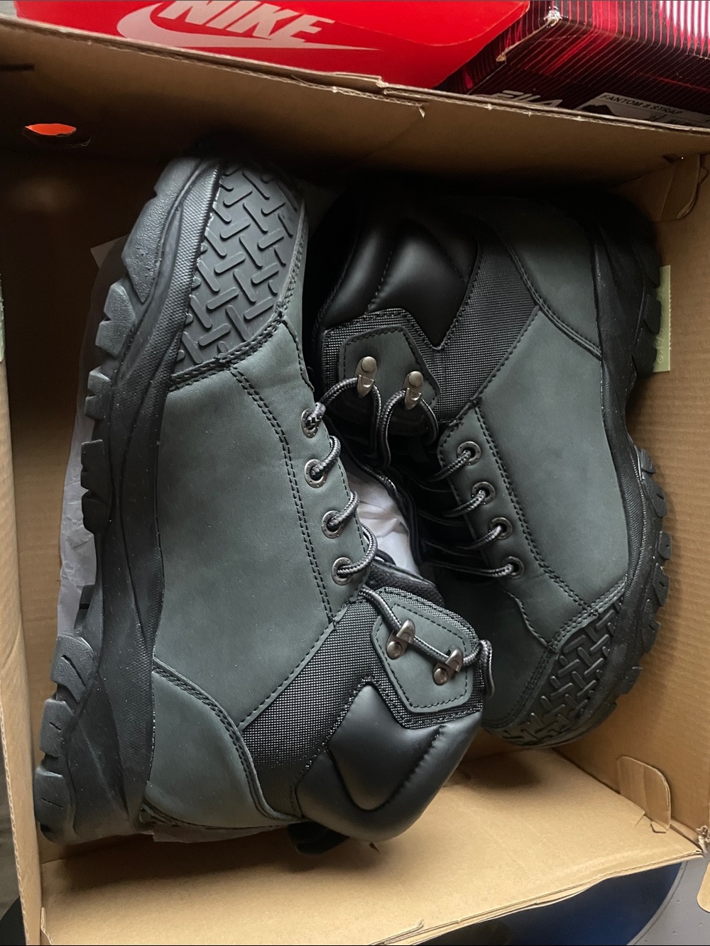 Men's Black/Grey Outdoor Work Boots - Durable Lace-Up Support